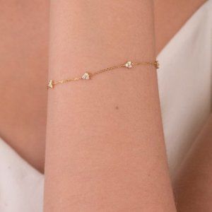 mejuri mini lotus bracelet silver